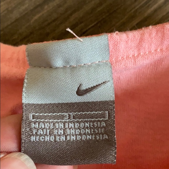 NIKE Set - Picture 5 of 6